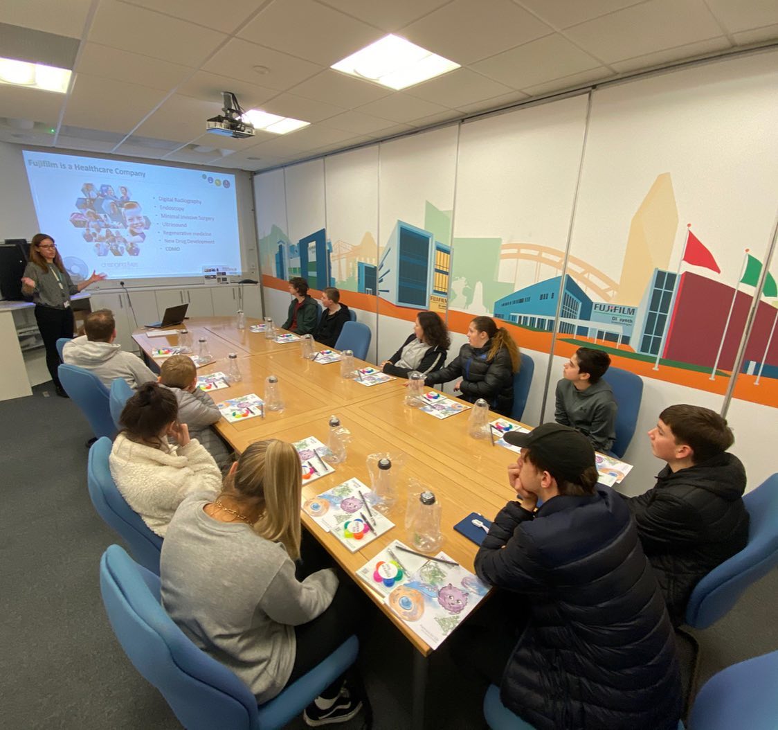 BCTAspire's tweet photo. A massive Thank You to @FujifilmDiosyn for our amazing visit to your sites in Billingham and Wilton. Thoroughly enjoyed by all #learninginafunway A very fun day that consisted of scientists, labs, pizza (lots of pizza)......oh and Chinese hamsters ๐น ๐ฅผ ๐งช #CHO #science https://t.co/PiiWMOftWG
