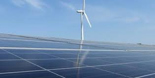 ¿Has visto alguna vez un casco con airbag? ¿Y un sistema que aprovecha a la vez la energía marina como la fotovoltaica? ¡¡Descubre más sobre estos proyectos innovadores financiados por la UE en nuestro infopoint!!
#EscuelaEmbajadora