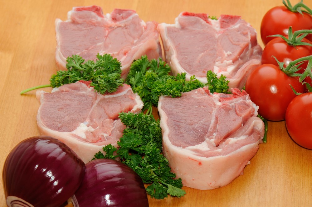 TaylorsofSale's tweet image. Our specials are a FEAST this week.

1. RUMP STEAK. One of the tastiest and best value-for-money steaks available. £7.88lb now £5.29lb

2. LAMB CHOPS. Locally reared, lean and extremely tasty. £6.16lb down to £4.98lb

Offers are good until closing on Monday 24th Feb. #saletown