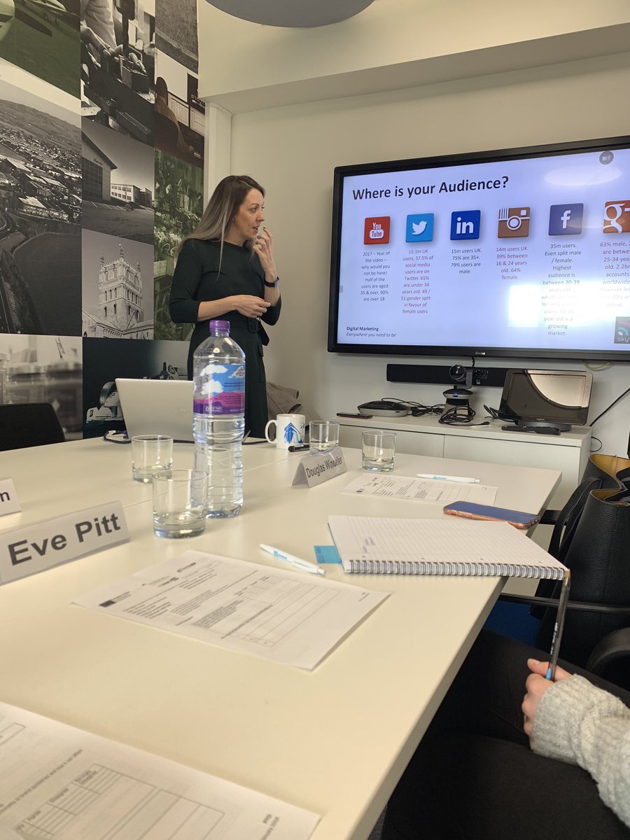 Heart Heroes |Charity|❤️ tweet media