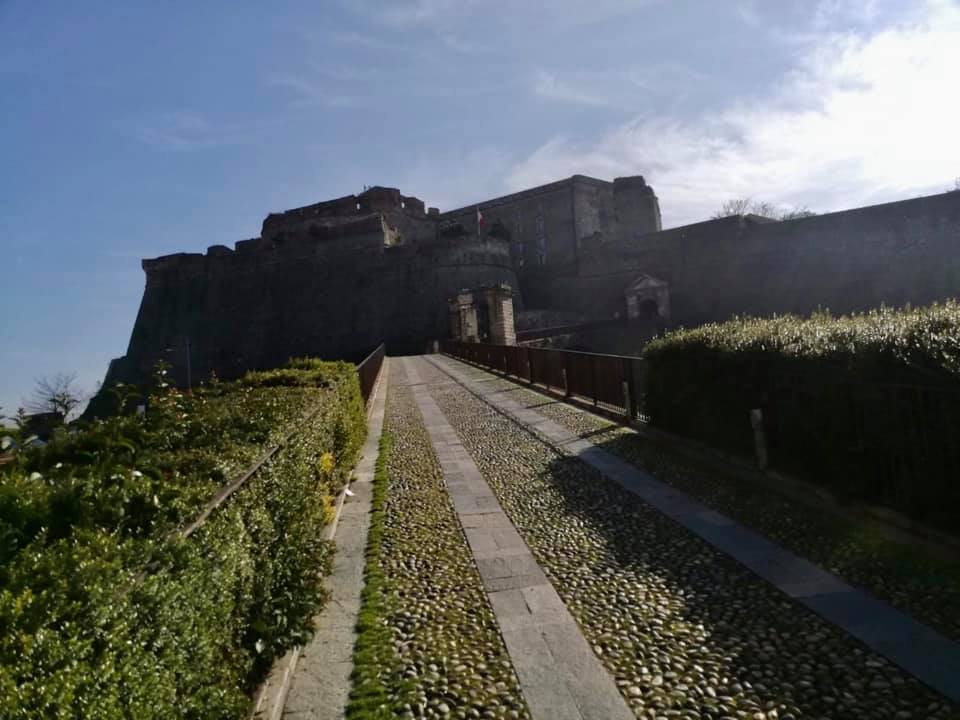 AnciLiguria's tweet photo. Ripensare i servizi #sociali per rispondere concretamente alle esigenze della popolazione: è l'obiettivo del convegno "#Welfare e innovazione sociale", in corso al #Priamar di #Savona, organizzato dal Comune insieme con #Federsanità Anci Liguria, @AnciLiguria e @UniGenova https://t.co/JZ4qBRjhTg