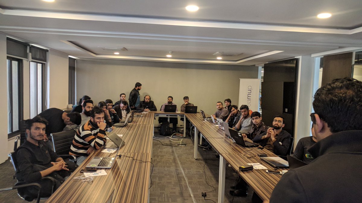HouzaifKhan's tweet photo. It's a houseful of geeks who are Flirting with Flutter at Flutter Viewing Party by @GDG_Islamabad
Thanks @nlycskn for untiring & amazing support
& @SaadGH for your precious time, finally you got your #Dashlet π€©
#Flutter
#FlutterViewingParty https://t.co/ocLpdmSre3