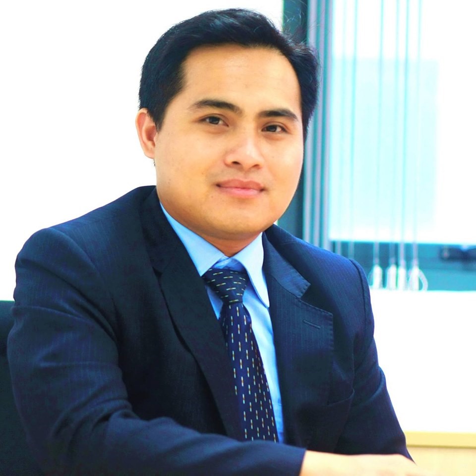 DBi_worldwide's tweet photo. Thinking about setting up your #business in #Hanoi, #Vietnam but unsure of its specific #legal and #commercial #investment climate. Worry no more by contacting out #Hanoi #business specialist at Luu Xuan Vinh at hanoi@d-b-in.com 
https://t.co/CMOTRmhgSA https://t.co/PxK2tbfnMB