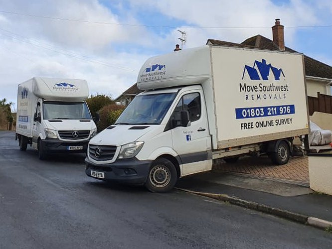 MoveSouthWest1's tweet photo. So I ask for pictures of the Van's on todays removals and yes I got devans ! 🙄🙄🤣🤣 2 big removal jobs today with all 5 Van's moving along nicely ☺️👏 #torbay #removals @boosttorbay #vans @TorquayNetwork @TorquayChamber @NetworkTorquay @TorquayOnline https://t.co/4NHsPOTA60