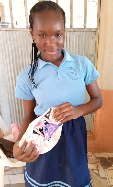 With a #Reusablepad that last for years, period poverty and school absenteeism during menstruation will be reduced

#SuSpads #Reusable #EndPeriodPoverty #Itstimeforaction #Leavenoonebehind #Education #Dignityperiod #Zeropoverty #MHM #menstruationmatters