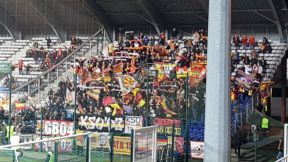 Bensikoo's tweet photo. Kop Sang et Or ultra craquage fumi #LBCRCL https://t.co/3tHNoImiyJ