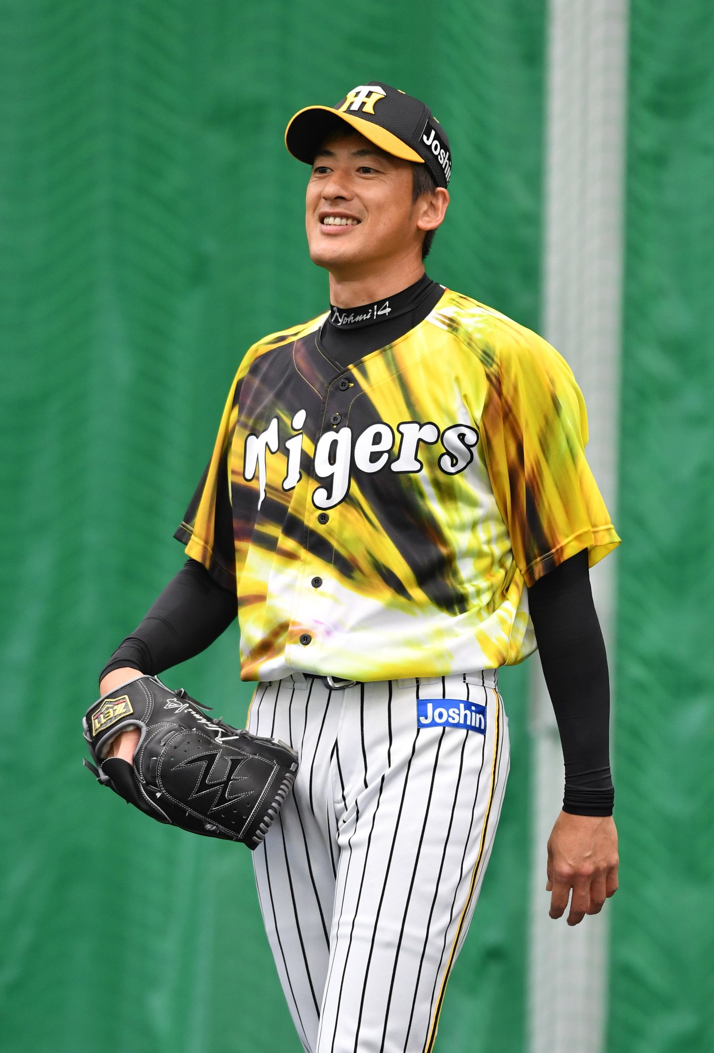 能見篤史14☆直筆サイン☆WBC侍ジャパン・日本代表ユニフォーム☆阪神タイガース 能見篤史14☆直筆サイン☆WBC侍ジャパン・日本代表ユニフォーム