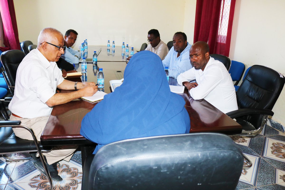 MOWDAFA's tweet photo. Today, @MOWDAFA Minister Hon. Amina Osman received a delegation from @Sida, as well as reps from @unicefsomalia in #Garowe. Discussions included gaining insight into the needs of children in #Puntland & ensuring ongoing projects funded by @Sida specifically #CAAFAG, #CoMPT & etc. https://t.co/ScXKrUrGoG