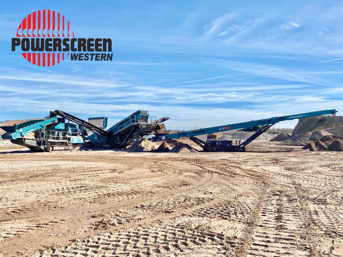 PowerscreenW's tweet photo. @Powerscreen Cone , Screener and Track Stacker all working yesterday . π₯π Great photo.#nevada #arizona #crusher #screener #stacker https://t.co/5QJLGACPDY
