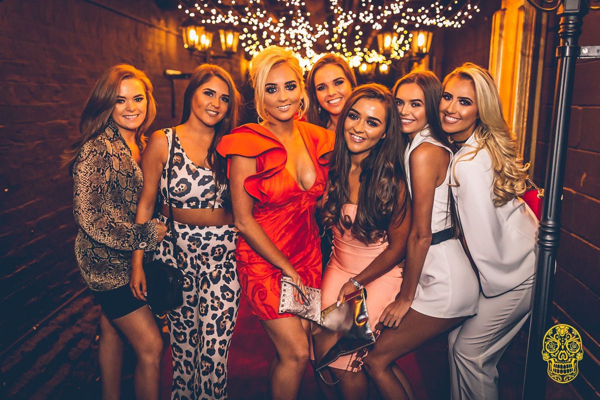 Choice of 4 packages every Friday to choose from 🍒 Rnb music from @djnaeem #welcometothedistrikt