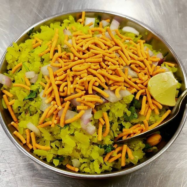Sev Poha Forever <a href="/nirajzone/">Niraj Sharma 🇮🇳</a>⠀  #sevtamatar #sabji #vegetarian #namkeensev #indorisev #delicioue #easyandquick #instafood #instapic  #sevpuri #instagramers  #foodporn #foodgasm #ChatpatiSev #Sevgram #SevIsLife #sevindore #SevingSev #SevBhujiya
