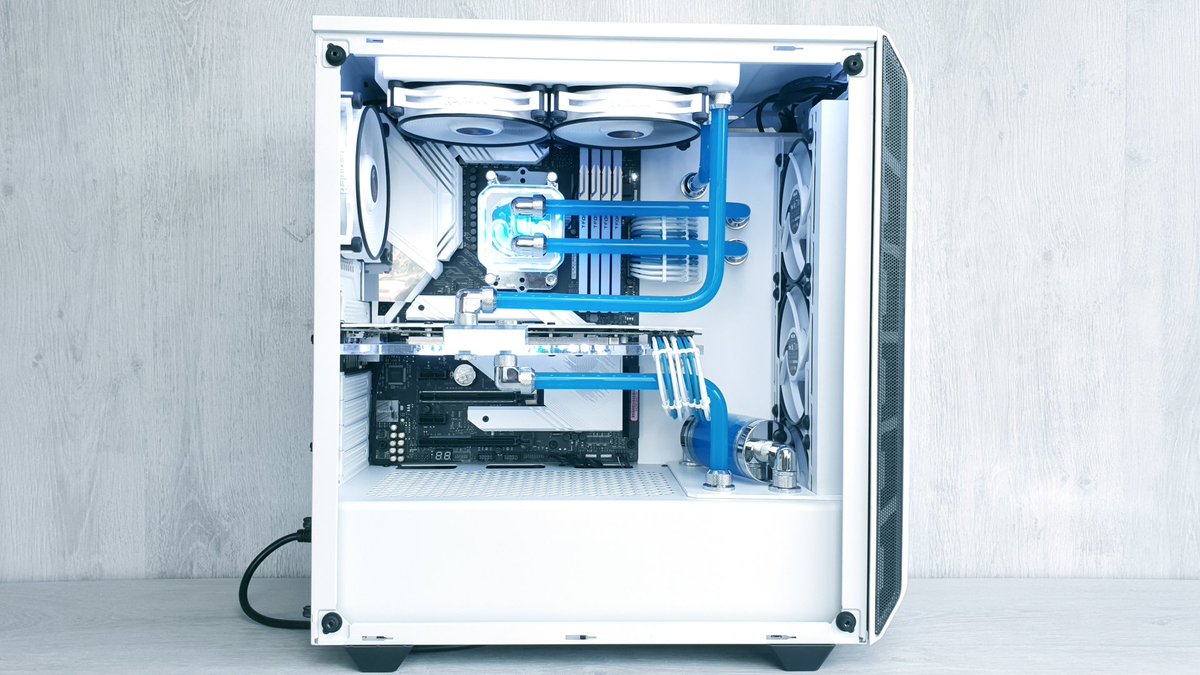 bequietofficial's tweet photo. "Pure Pastel" - a stunning custom build by @Mod83gaming, based on our Pure Base 500 case.
#bequiet #Mod83 #PureBase500 #customPC #PurePastel https://t.co/VZvslKz0Cm