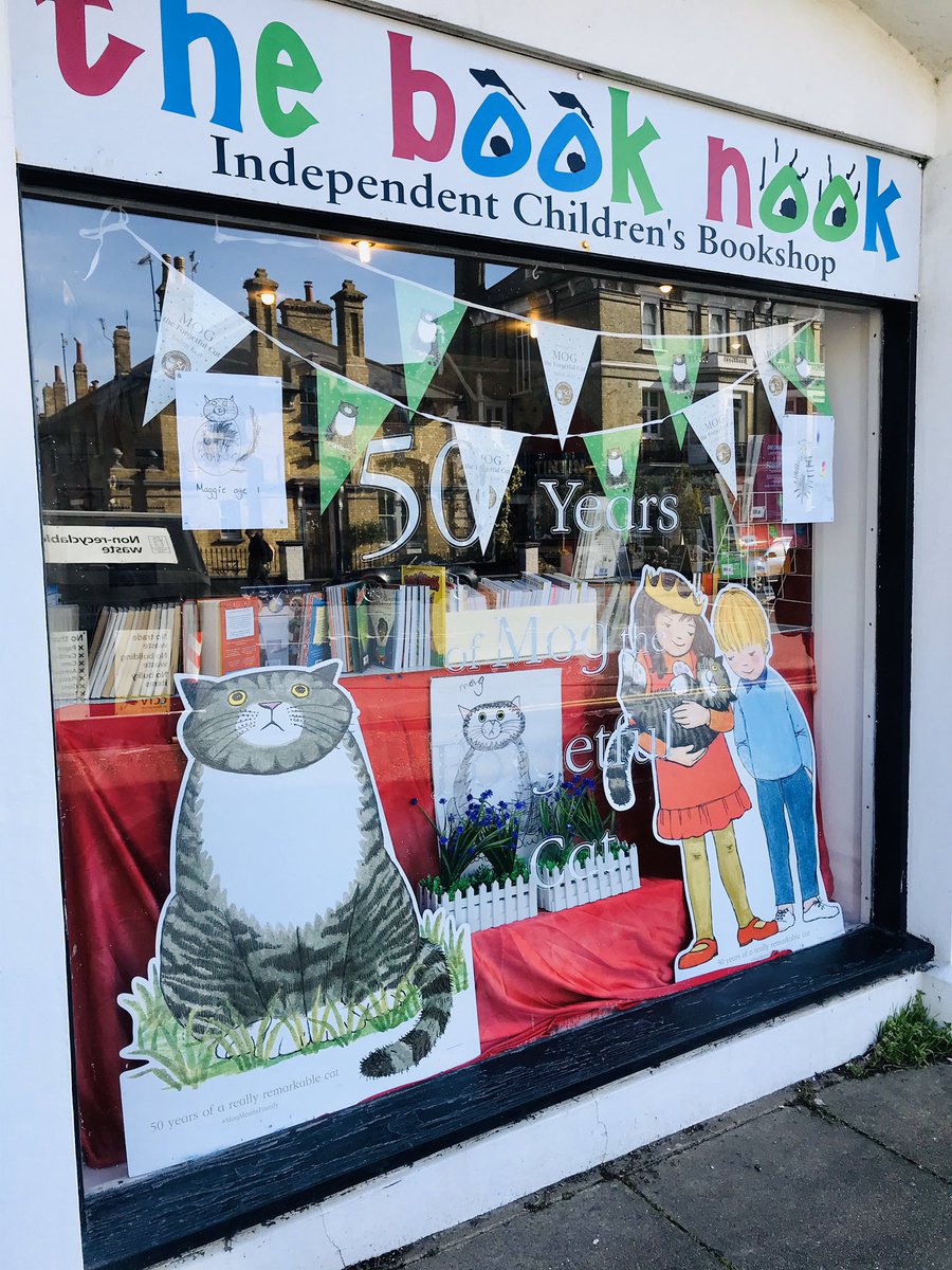 booknookhove's tweet photo. We are busy celebrating 50 years of Mog with a shop full of happy children drawing pictures and listening to the stories. #judithkerr @HarperCollinsCh https://t.co/XBVgo5Xx7a