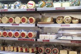 Baztan_Bidasoa's tweet photo. ¡Cómo me gusta el #queso! si eres de l@s mí@s, si te gusta el #queso @Baztan_Bidasoa es tu paraíso! #oveja #vaca #cabra #pastoreo #Visitas guiadas #degustacion
Gaznazalea, bazara...#Kortariko Gasna gasnategia #Autxitxia gasnategia #Jauregia
https://t.co/QEr6mbLHow https://t.co/lNTbYDhkJn