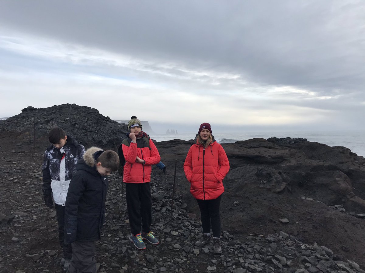 BohuntWokingham's tweet image. Stop number 3 of the day, exploring the cliff tops, now it’s time to go explore the black sand coastline #enjoyrespectachieve #geography #studentexplorers