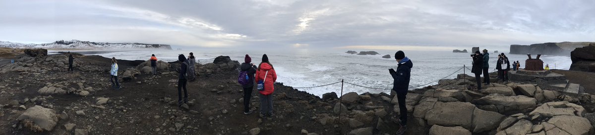 BohuntWokingham's tweet image. Stop number 3 of the day, exploring the cliff tops, now it’s time to go explore the black sand coastline #enjoyrespectachieve #geography #studentexplorers