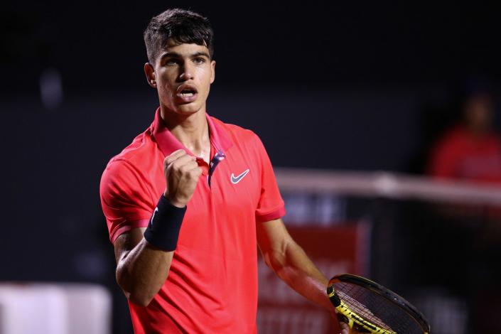 StGeorgesRec's tweet photo. 16-Year-Old Carlos Alcaraz wins his first ATP Tour match! 🎾
#ATP #RioOpen #ATPTour #atpchallenger
👉https://t.co/pNmerlvmwd https://t.co/dRWC34jV5D