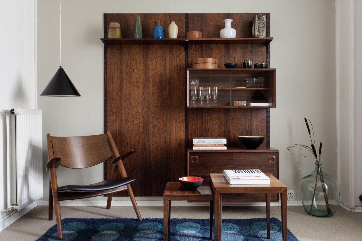 How would you like to stay in room 570 also know as “Collectors Suite”⁣ ⁣⁣
⁣
A room filled with some of the greatest danish architects and designers from the “golden era”🛋