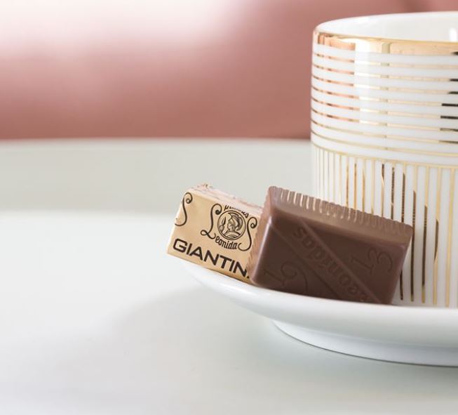 rhwdublin's tweet photo. Leonidas are experts in the superior Belgian chocolate field. With over 100 types to choose from, the choices are endless. Ranging from truffles to milk chocolate, there is something for everyone in Leonidas in the Royal Hibernian Way. @leonidas_choclatier_ireland https://t.co/AkhTRsnW6z