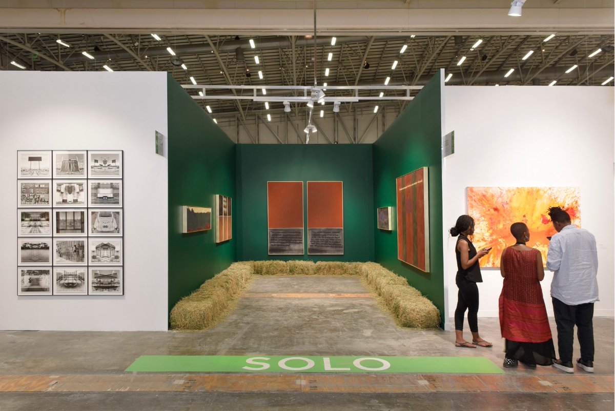 ScanDisplay's tweet photo. The #ScanTeam built the infrastructure for the @ICTArtFair @CTICC_Official last weekend. This amazing event brings art lovers from around the world to Cape Town. https://t.co/Z99G1Qa9q6