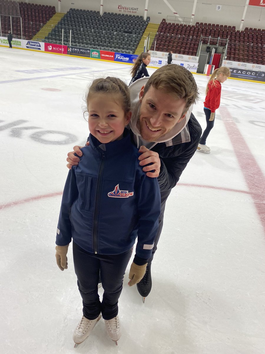 lilygraceonice1's tweet photo. Great session with @phil1harris yesterday at @TheViolaArena helping me with my combination spins and my free programme .... thanks it was great fun 🇬🇧😃⛸ @BritishIceSkate #iceskating #rinklife #figureskating #coaching #cardiff #violaarena #lilygraceonice https://t.co/dxphQ9Z7Wn