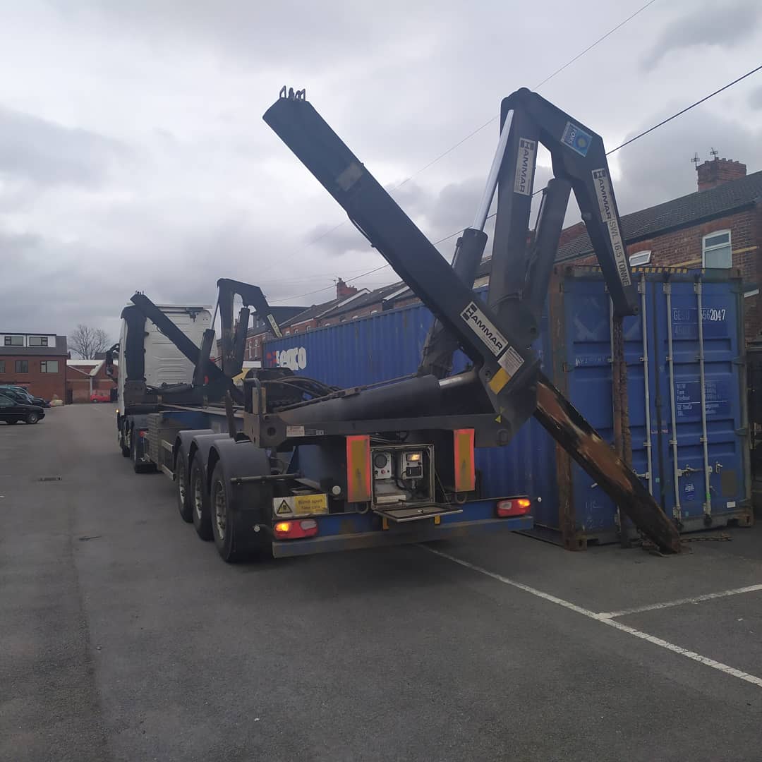 darul_mosque's tweet photo. People of Manchester, the people of Yemen need your help.
Ghamkol Sharif Manchester is working with SKT Welfare to send a container loaded with Rice and Flour to Yemen.
Yemen is on the brink of starvation, we are...
Full post:
https://t.co/vI5pzmuSuI https://t.co/PxcYr9ZMdl