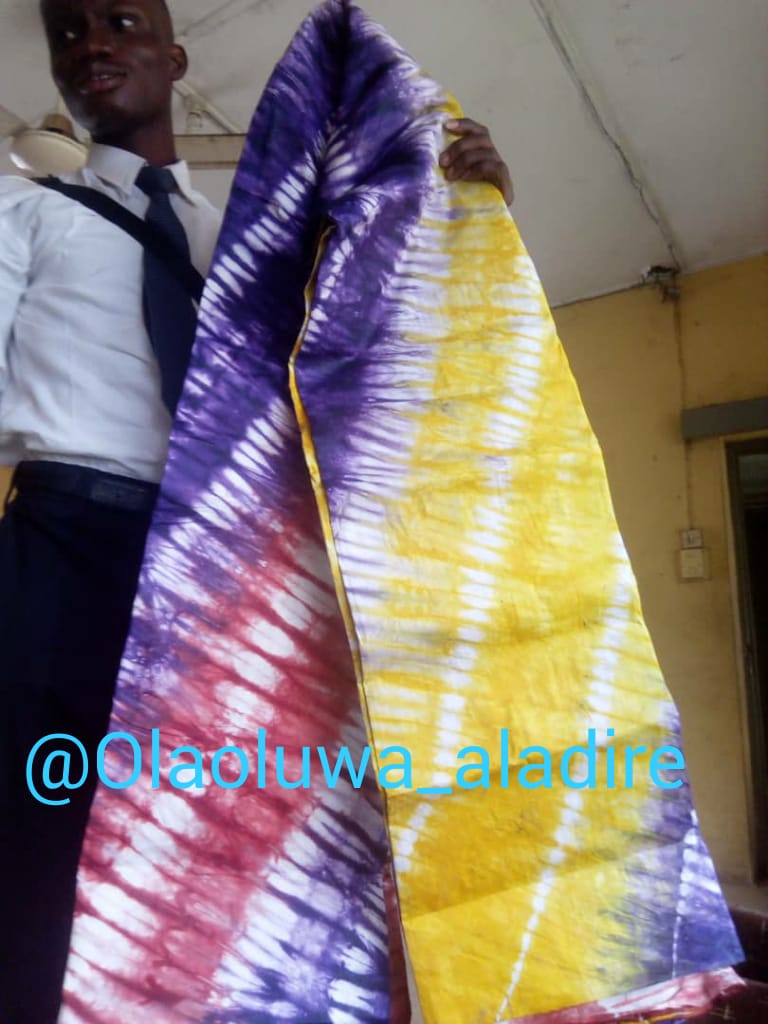 IfedayoOgunyemi's tweet photo. Stories like @BMOlaoluwa's, @aremo_aladire's, Makinde's, @Talkingfingas's and others took me on a journey inside Ogun State's tertiary institutions where students are reviving the tie and dye (adire) industry in spite of the daunting challenges. #Adire
https://t.co/Ob2AGwlhhf https://t.co/d9Q14pmvlB