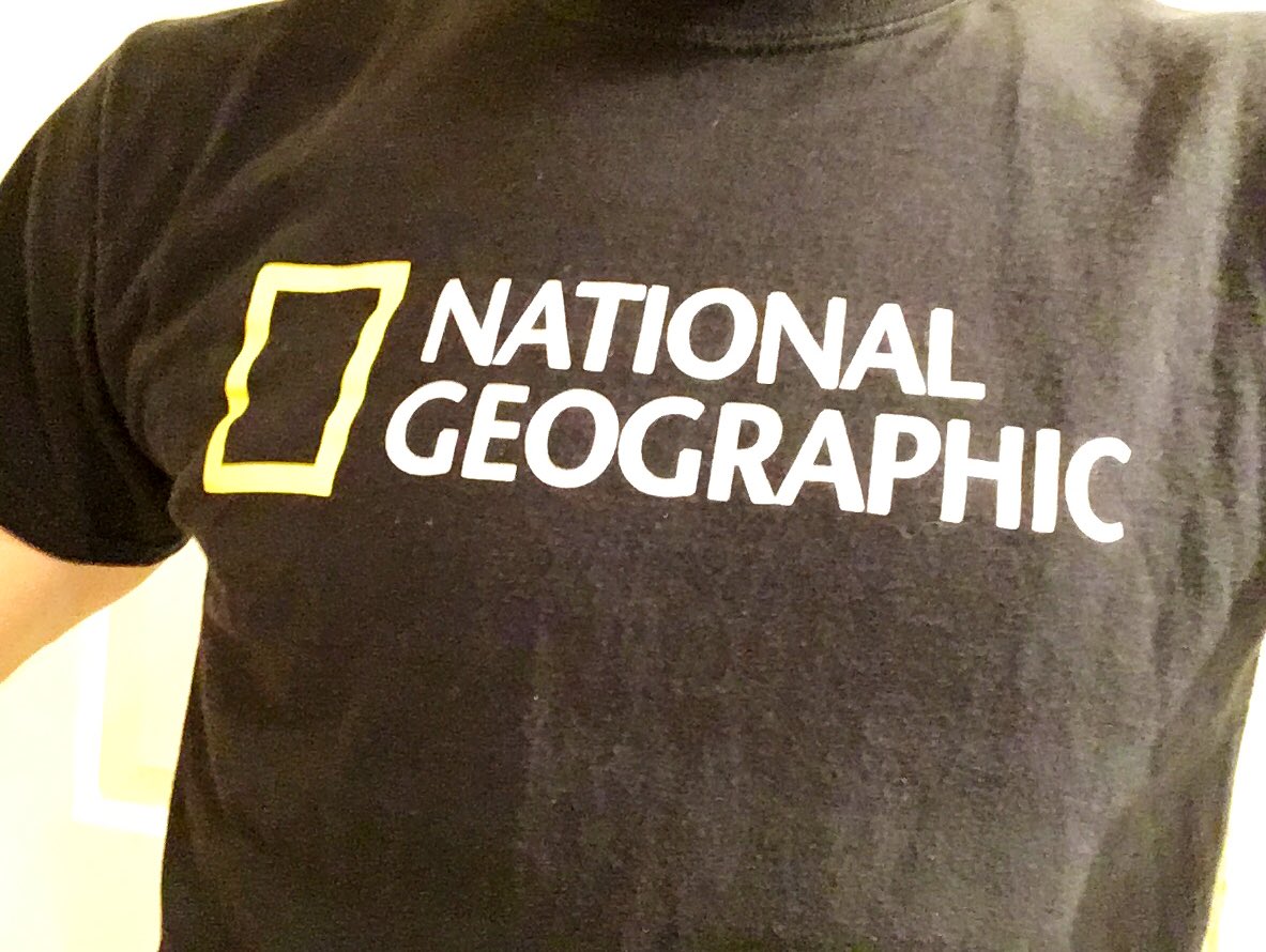 jrichardson30's tweet image. A day when I get to wear BOTH of my fav shirts and share how @EarthOutreach &amp;amp; @NatGeoEducation have transformed me as an educator &amp;amp; a human is a great day! #eartheveryday #ge3 #explorersmindset #HCSLTI