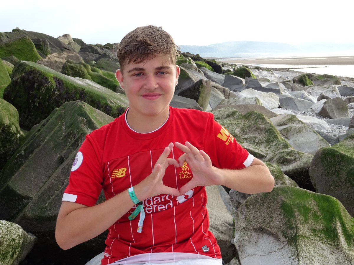 TActive_BTG's tweet image. Do you recognise Jack from last year's Games? He joined us to give out some medals but tonight he will be sharing his transplant journey in a special documentary on @cbbc at 5:30pm, we'll be tuning in!🍿#PassItOn