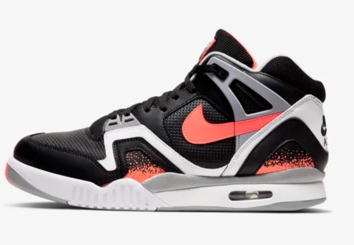 blacksalino's tweet photo. GOT EM
#Nike #AirTechChallenge2 https://t.co/xvWJWdNpZs