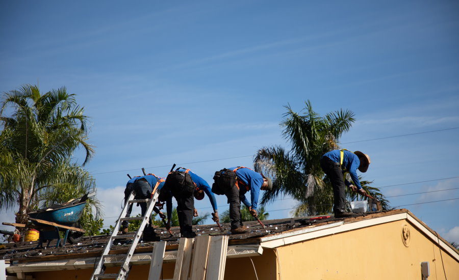 ABC Supply Co. Inc. Sponsors Navy Veteran's Family Home Remodel roofingcontractor.com/articles/94188…