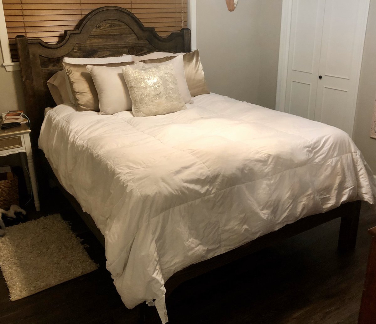 maddy_ainsley's tweet photo. I love deliveries, but especially when they’re from @crookedbww! He completely customized my new bed frame to my liking and I couldn’t be any happier with how it turned out. His talent never ceases to amaze me. https://t.co/ea66Q3BdrC