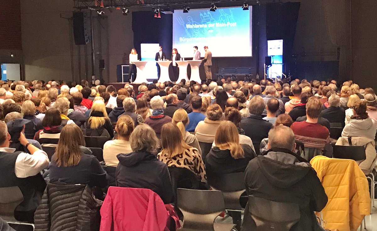 Und weiter geht’s mit den <a href="/mainpost/">mainpost</a>-Wahlforen zur Bayerischen Kommunalwahl: Heute diskutieren rund 700 Teilnehmerinnen und Teilnehmer mit den Bürgermeisterkandidaten in #Höchberg. Bitte hier entlang zum Liveblog: mainpost.de/10404429