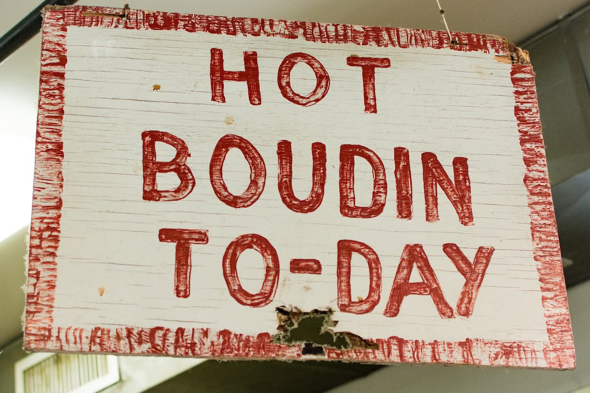TripChatapp's tweet photo. Mhhh.. YUM 
We love some good Boudin! 
Where’s your favorite place to get boudin? Let us know, it would fit perfectly in our “Places to Eat” category 😉
#ComingSoon #TripChat #App #Louisiana https://t.co/uPlY9rvXRW