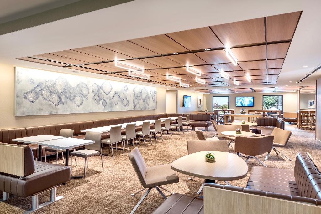 Hyatt Reg Chicago tweet media