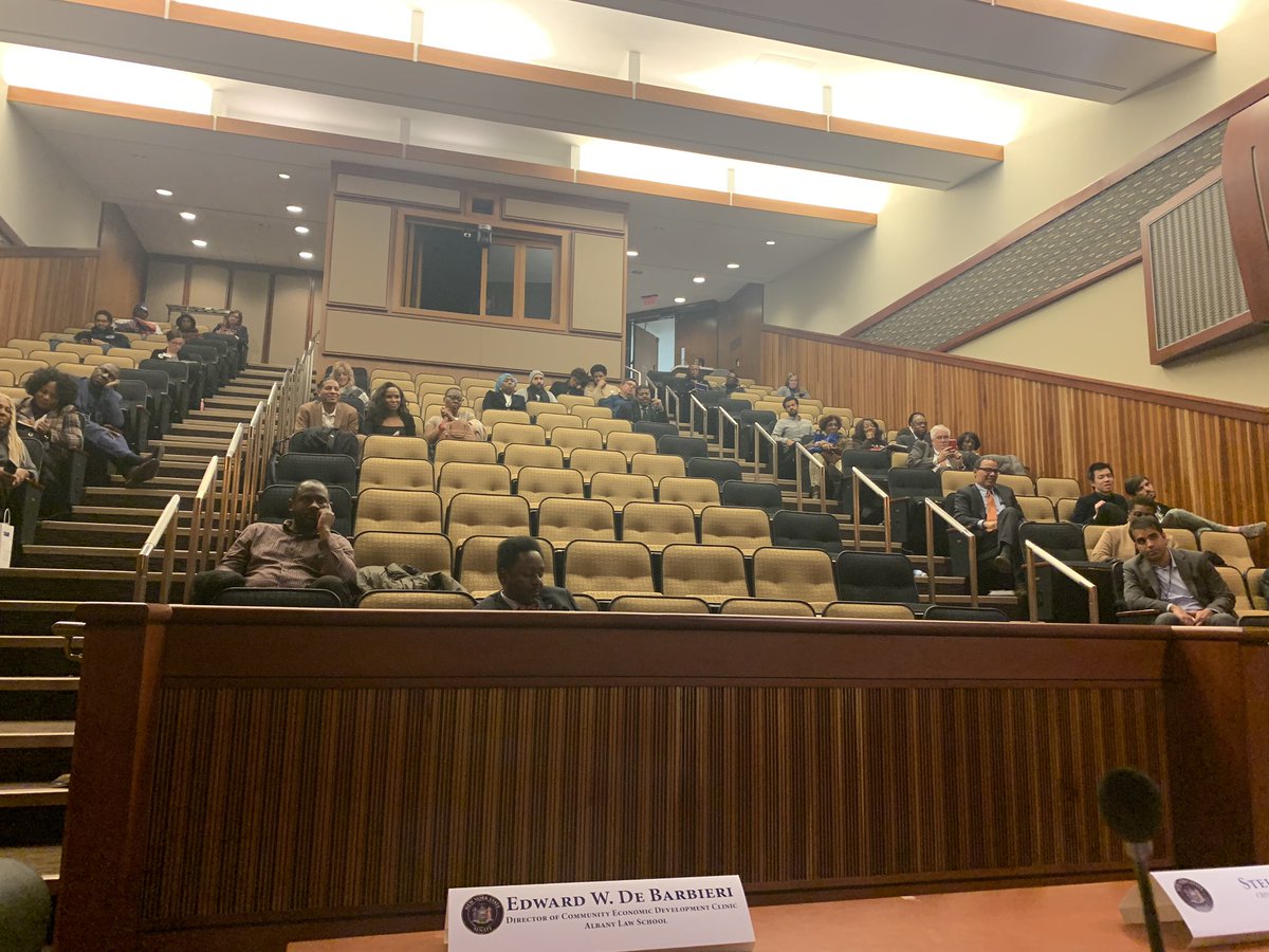 TedDeBarbieri's tweet photo. Thanks to @JSandersNYC and his staff for organizing a panel over the wknd on How Coalitions Win &amp; #CommunityBenefitsAgreements —great discussion of JFK, Kingsbridge Armory &amp; more w/ @CitizensNYC &amp; @NCRC #Caucus2020 — thx @HarveyforNY &amp; @bradlander for stopping by @CommDevClinic https://t.co/bCqSFk9FDn