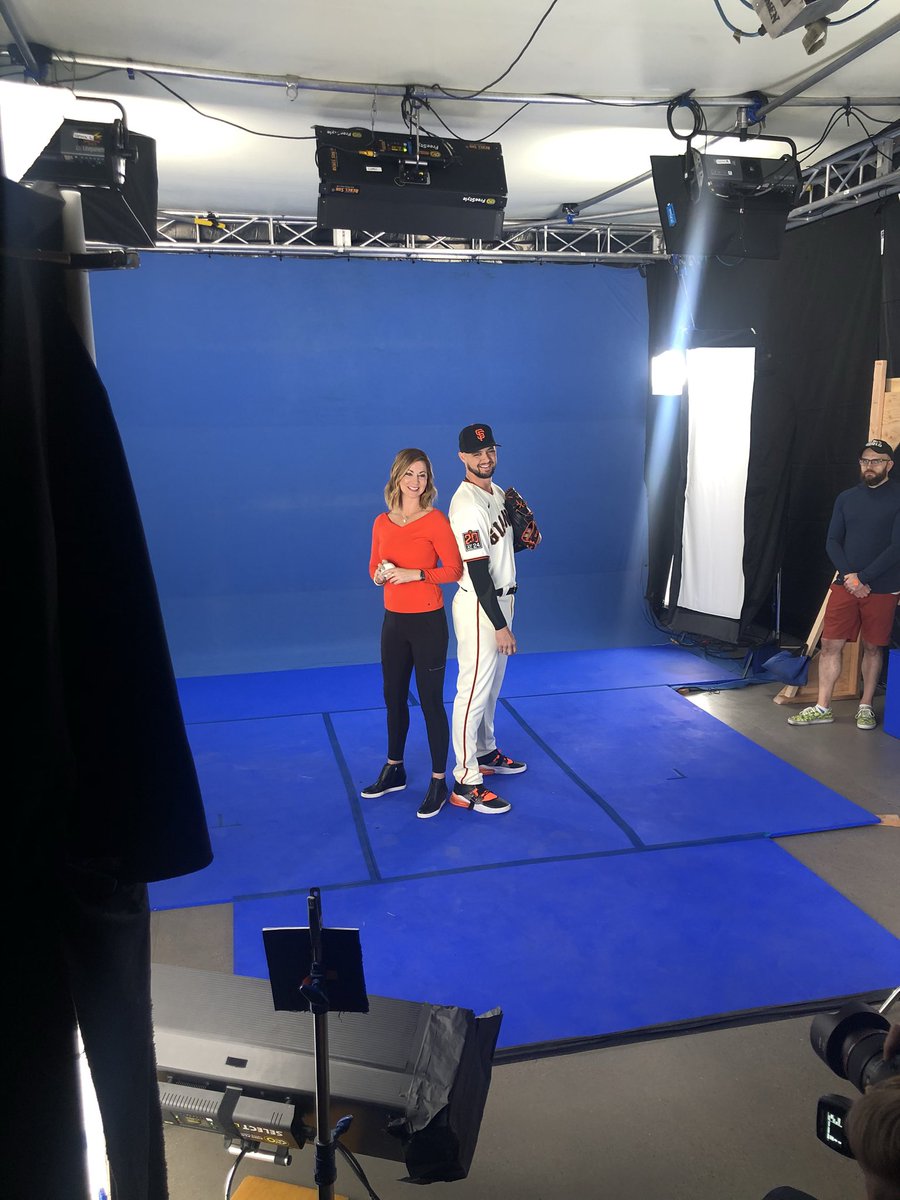 kellijohnson_'s tweet photo. Nailed it! @tyler_beede and I practicing our Prom pose 🙌🏻. We do birthdays, bar mitzvahs &amp; weddings too! @SFGiants #photoday #modelsatwork 🤣🎬📸 @NBCSAuthentic @NBCSGiants https://t.co/E1n1DvxNJj