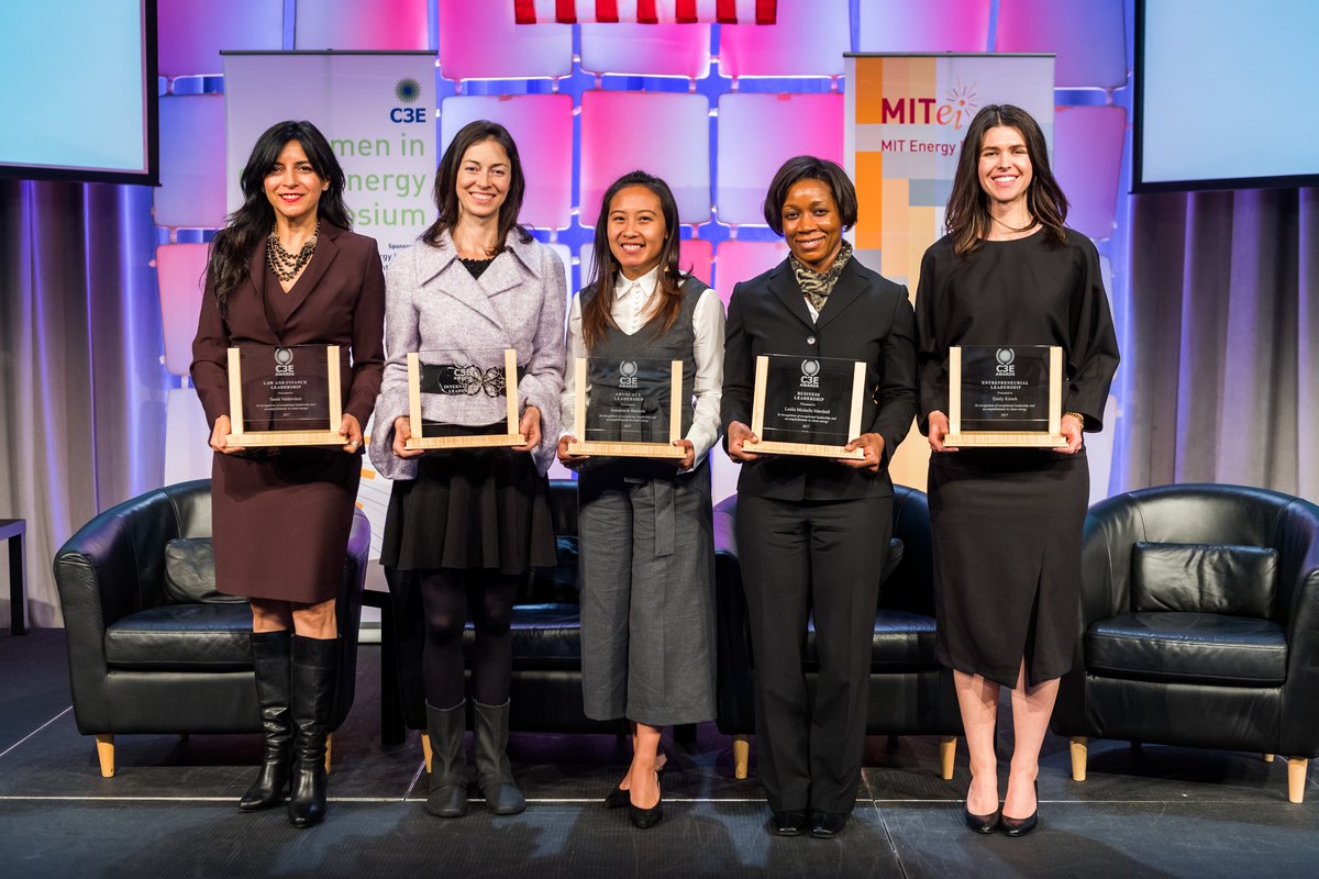 C3E_Energy's tweet photo. Don't forget that nominations for the 2020 U.S. C3E Awards are open! Each Awardee will receive national recognition &amp; a cash prize. Deadline to apply is Wednesday, March 11. https://t.co/EiO3QultYm #CleanTech #C3Ewomen #WomeninEnergy @mitenergy @StanfordEnergy @TAMUEnergyInst https://t.co/S2ZQm2GTQw