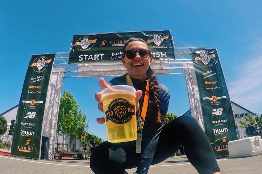 BibRave's tweet photo. Registration for the @ipa10k 3K distance is NOW OPEN!
Course takes runners along 1 mile of the 10K course before detouring to the finish line on McKinley St. in The Barlow.
Entry includes tee, mini-pint and entry to the Brewfest!
π» https://t.co/GU7wAnEobW
#BibChat #IPA10KBR https://t.co/GnYeSgyIGK