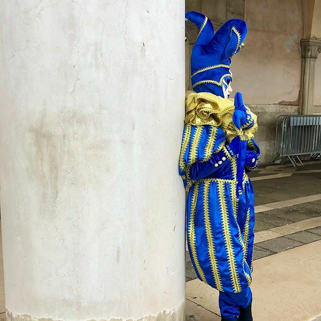 StefPandakovic's tweet photo. #venice #venezia #carnevale #carneval @venice_carnival_official #maschera #mascheradicarnevale #carnevale2020 https://t.co/nUFsQPshre https://t.co/cJFYnoJ0hc