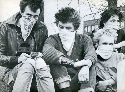 gensteamheat's tweet photo. Listen in today 22.00 GMT @SoundartRadio https://t.co/WDWgqWcFtG for an hour of #punk #postpunk #indierock #Radio feat #ramoms @piratespress @automatic_band @gangoffour77_81 @landeyolande @CashRegistersNY & more... https://t.co/l8G4M0ddv8