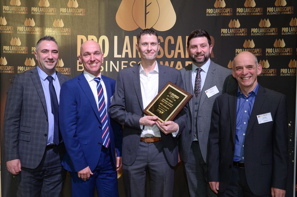 ProLandscaperUK's tweet photo. Congratulations to Mitie Landscapes for winning the Landscape Company Over £10m Turnover category sponsored by GreenBlue Urban at the Pro Landscaper Business Awards 2020! 🏆 @MitieLandscapes @GreenBlueUrban #PLBA2020 https://t.co/6LBqsUcE6s
