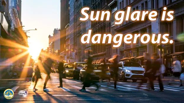 Linden_PD's tweet photo. Sun glare can come out of nowhere, leaving drivers temporarily blinded. Wear polarized sunglasses and keep your windshield clean to help improve visibility. #BeStreetSmartNJ #JerseyDrives #PedestrianSafety #DriverSafety #SunBlinding https://t.co/bmHSTcO58Y