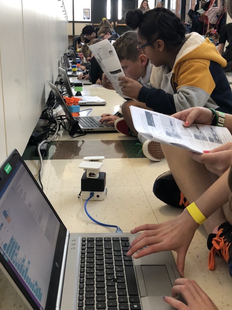 dlevesque's tweet image. Lockheed Martin at Franklin Elementary - Students coding Ottobots #eweek2020 #lpsk12 #lps100