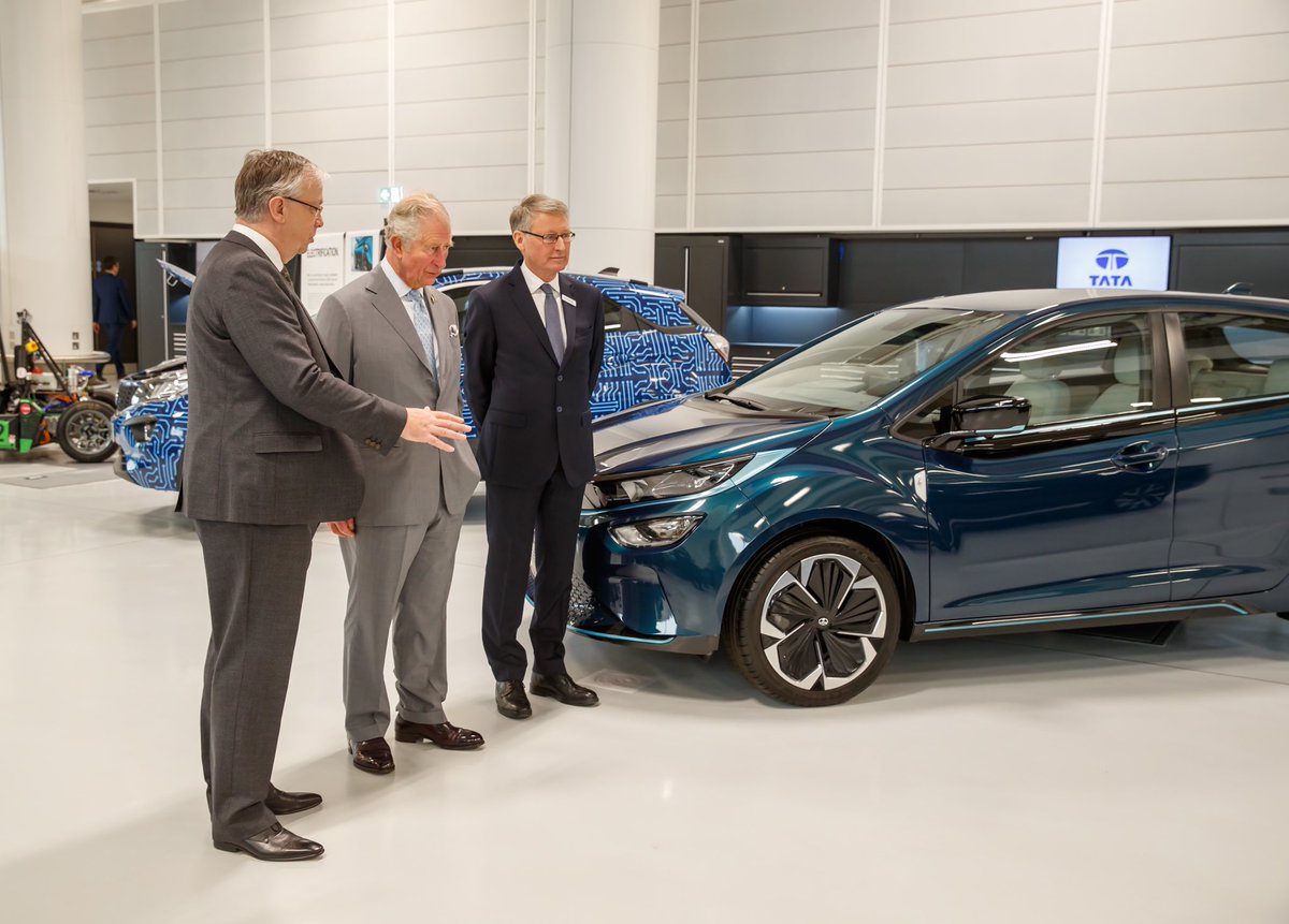 TataMotors's tweet photo. #TatauniEVerse brings together the Tata Group to develop an e-mobility ecosystem to accelerate India’s EV adoption.

HRH The Prince of Wales heard how we are developing responsible and sustainable solutions to meet global challenges

 #NAIC #Opening https://t.co/K0SbSMHr9m