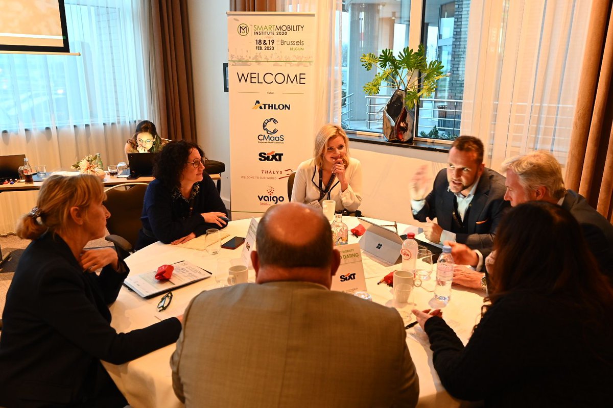 Smart_Mobility_'s tweet photo. Lest's meet Europe's most advanced #SmartMobility Providers during our Speed Dating! #SMI #Athlon #CMaaS #Sixt #Thalys #Vaigo https://t.co/ioDkQv5cB0