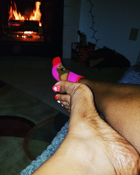 Now remove the other sock with your mouth... Pathetic little cum slut  #finD #subscribe #cashcow https://t<a href="/tag/find"class="tags"><span>#find</span></a><a href="/tag/subscribe"class="tags"><span>#subscribe</span></a><a href="/tag/cashcow"class="tags"><span>#cashcow</span></a>