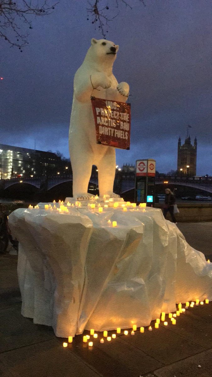 ArcticImo's tweet photo. Apparently this is happening outside #IMOArcticSummit #ppr7 right now! https://t.co/AOnj4UOVD5