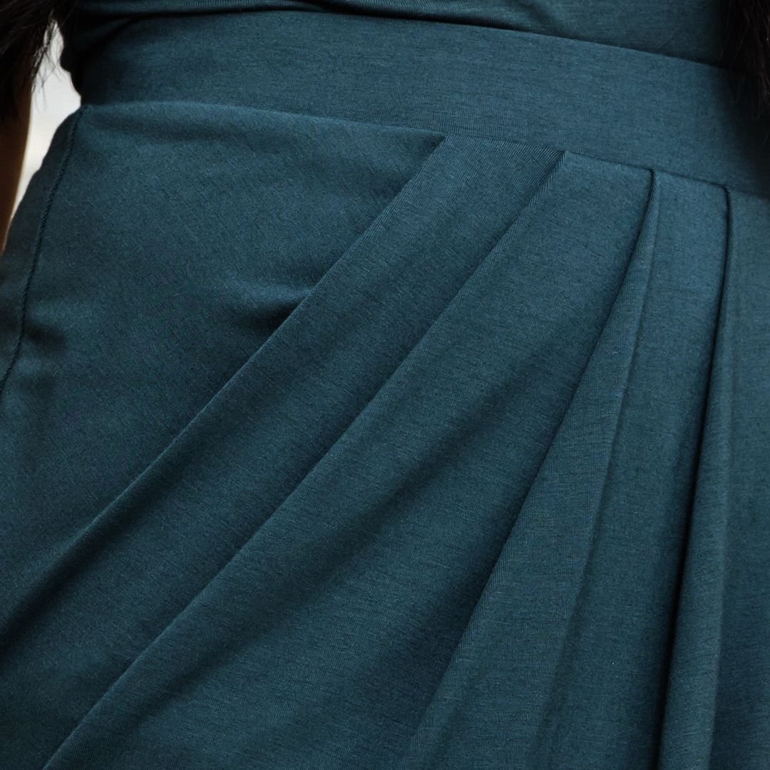 marstefashion's tweet photo. 💙Pair our Nairobi Wrap Skirt and Monte Carlo Bodysuit in the color 'reflection' for a beautiful monochromatic look. 
.
Shop for 75% OFF!: https://t.co/XxxyT91NPR https://t.co/gsll8y0WY7