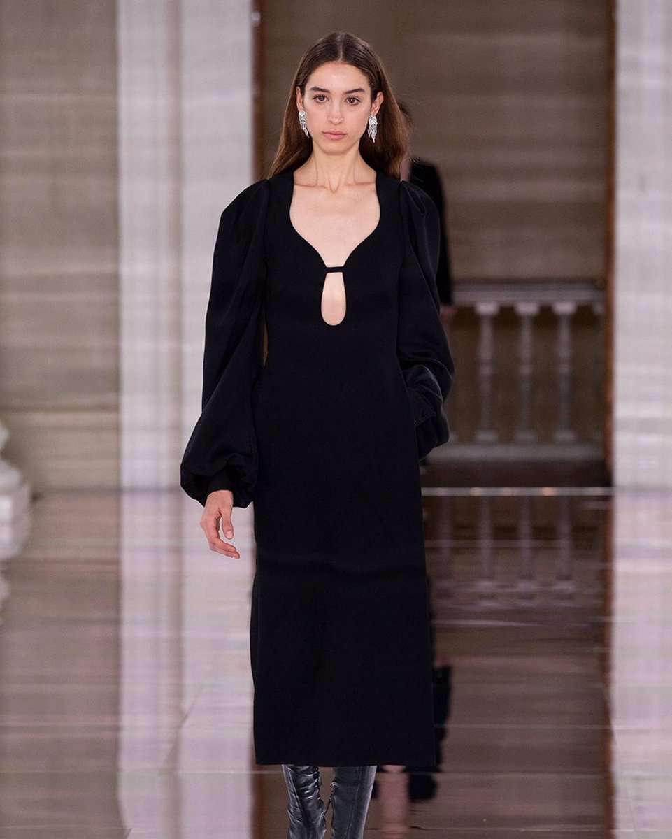 Le Fashion Post tweet media